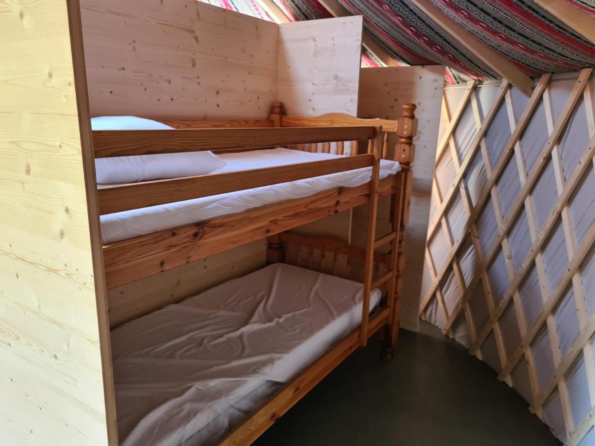 Camping A La Ferme - Hebergements Insolites Cerisy-la-Foret Exteriör bild