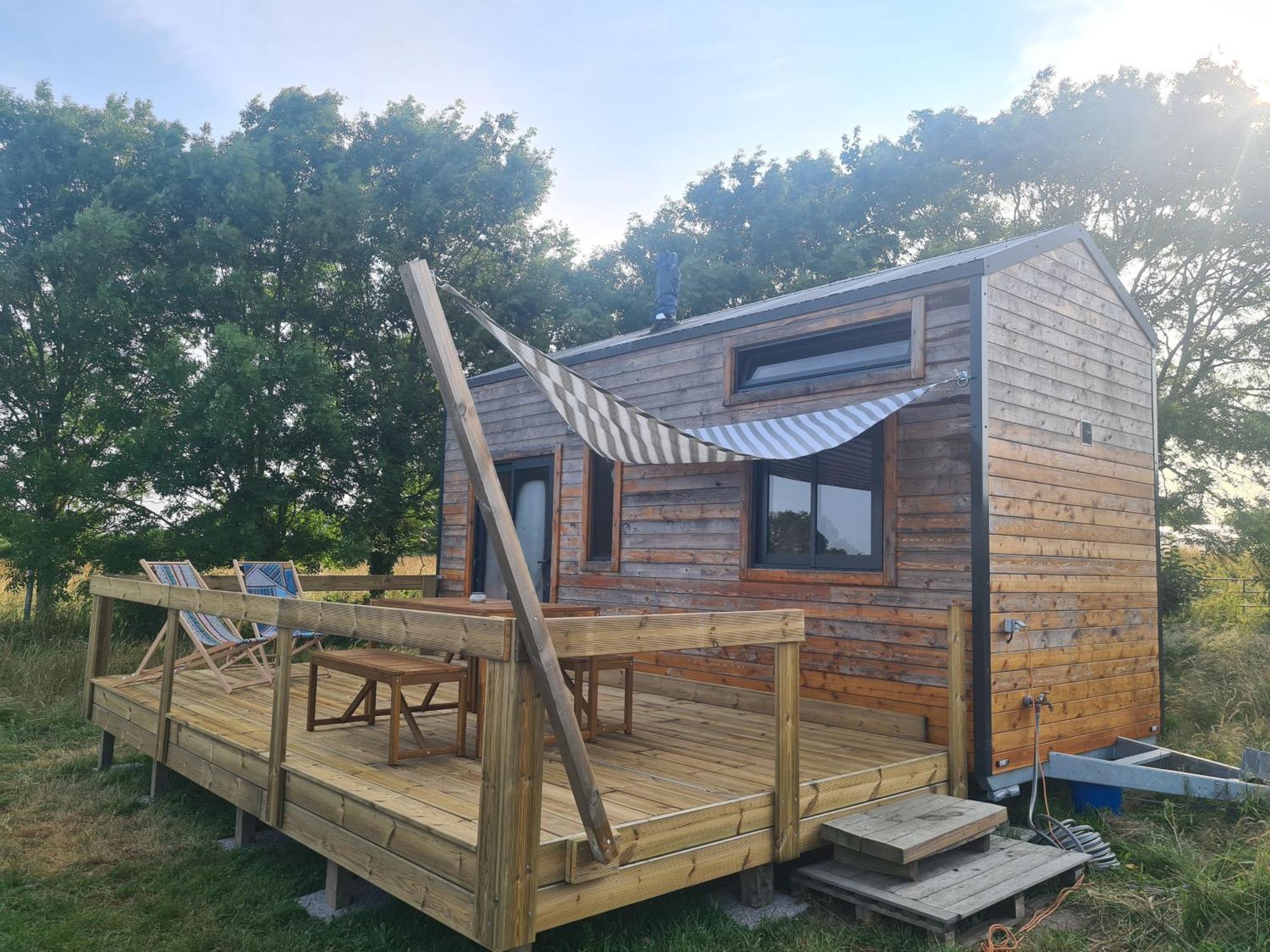 Camping A La Ferme - Hebergements Insolites Cerisy-la-Foret Exteriör bild